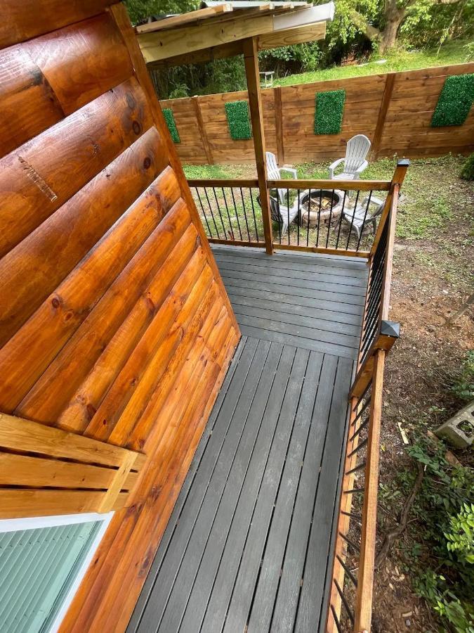 New Tiny Cabin Hot Tub Firepit Fenced Yard 세비어빌 외부 사진